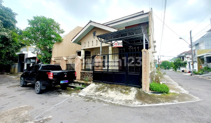 Rumah 3Lt Kokoh dan Terawat Strategis. Dekat Rs Jih