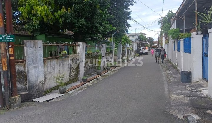 Rumah Induk dan Kost Strategis Tengah Kota Hitung Tanah Saja Rumah Induk dan Kost Strategis Tengah Kota Hitung Tanah Saja
