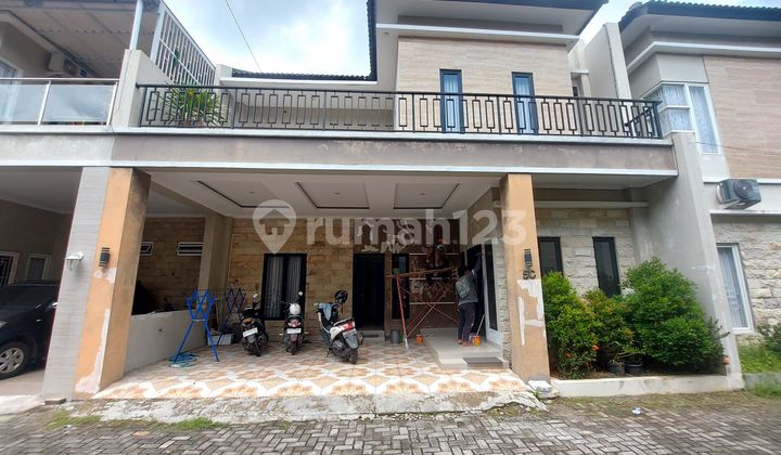 Kontrakan Rumah Cluster 2Lt Include Furnish Strategis Kota Solo