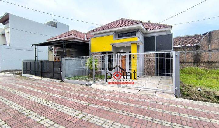 Rumah Cantik Ready Siap Huni Area Cluster Dekat Stadion Manahan 2