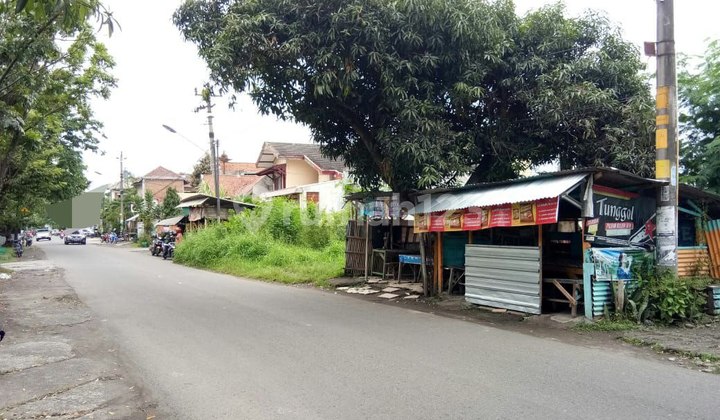 Tanah Pekarangan Komersial Strategis Dekat Jl. Raya