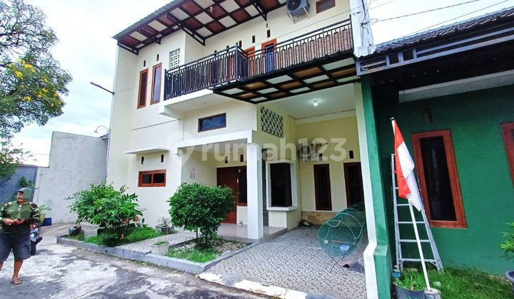 Nice 2-Story House in Adi Sumarmo Airport Cluster 2