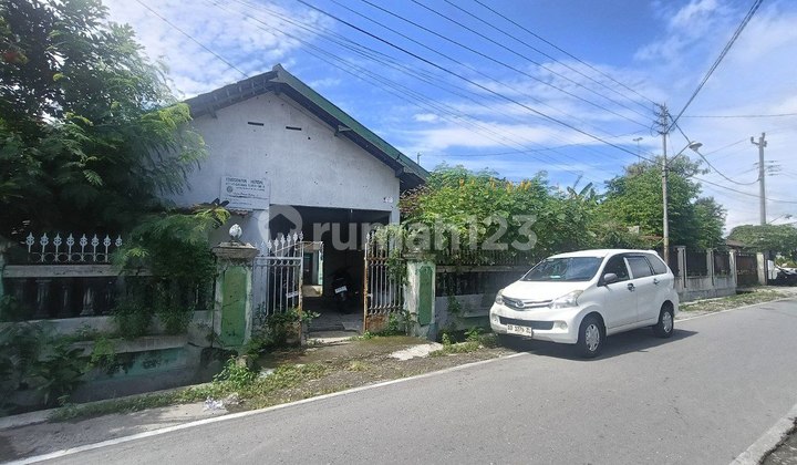 Kost Strategis Kota Solo Hadap 2 Jalan Hitung Tanah Kost Strategis Kota Solo Hadap 2 Jalan Hitung Tanah