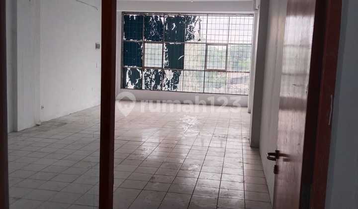 3-Story Shop House in Tangerang City