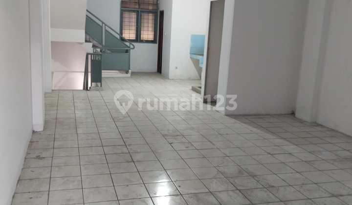 3-Story Shop House in Tangerang City