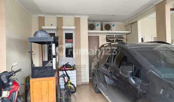 Dijual Rumah 2 Lantai Strategis di Galaxy Bekasi  2