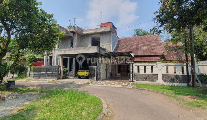 Dijual Rumah 2 Lantai di Telaga Kahuripan Bogor  2