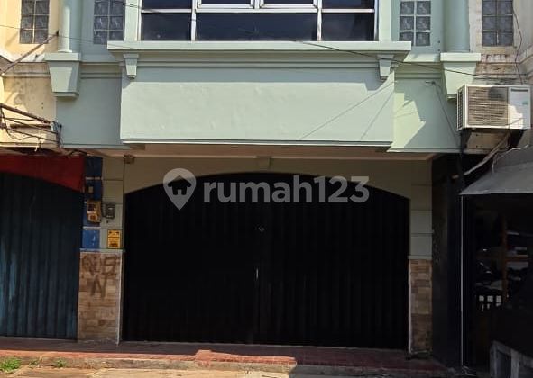 For Rent, Ready-to-Occupy Shop House in Grand Galaxy