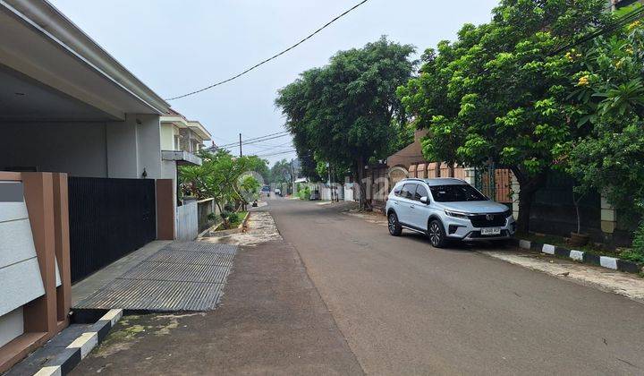 Dijual Rumah 2 Lantai Strategis di Jaka Setia Bekasi  2