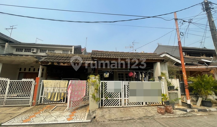 Dijual Rumah Strategis di Pondok Timur Mas Bekasi Dijual Rumah Strategis di Pondok Timur Mas Bekasi