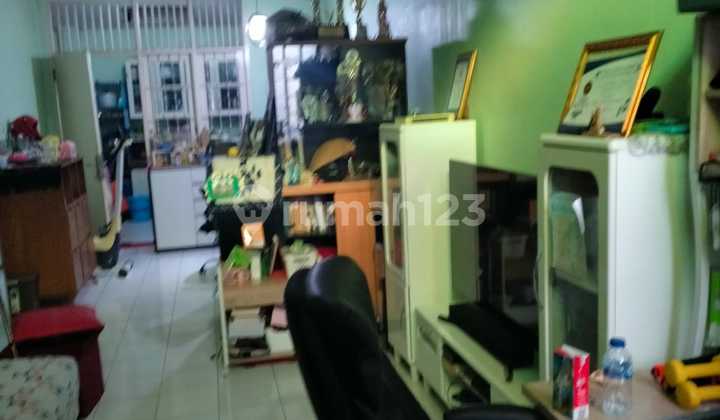 Strategic House Near Mall and Hospital in Galaxy Bekasi 2