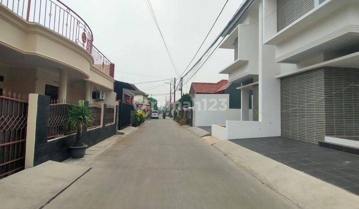 Rumah Strategis Dalam Komplek di Pekayon Bekasi  2