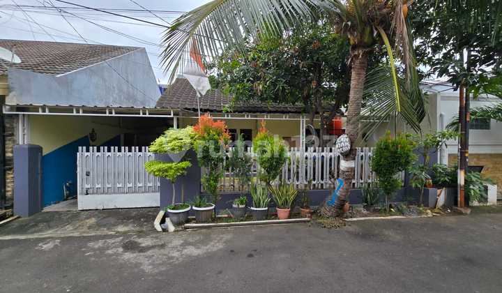 Dijual Rumah Luas Siap Huni di Galaxy Jaka Setia Bekasi Dijual Rumah Luas Siap Huni di Galaxy Jaka Setia Bekasi