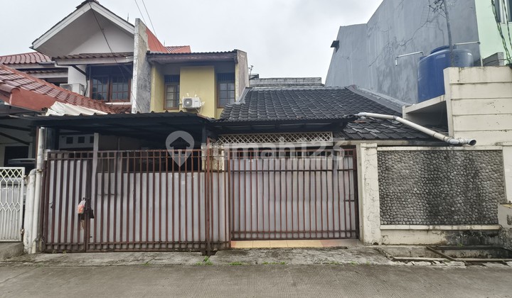Dijual Rumah Strategis di Masnaga Bekasi Dijual Rumah Strategis di Masnaga Bekasi