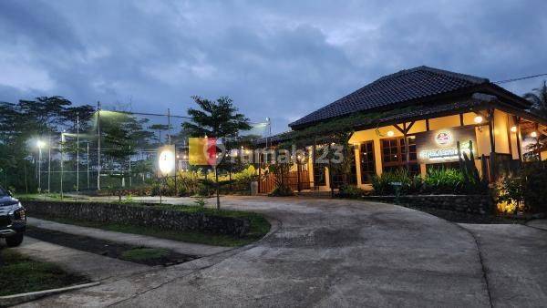 Dijual Tanah dan Bangunan di Sukabumi  1