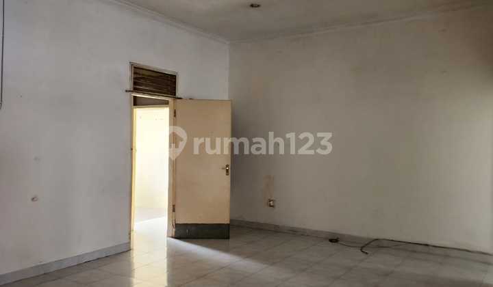 Dijual Rumah Luas dan Strategis di Jatiasih Bekasi  2