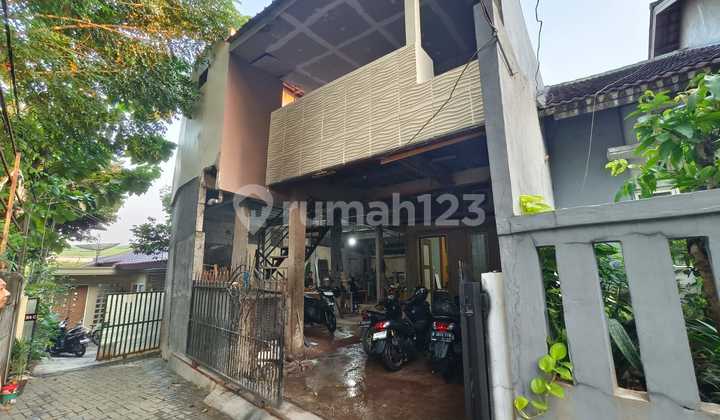 Dijual Rumah Kosan 2 Lantai di Cikunir Bekasi  1