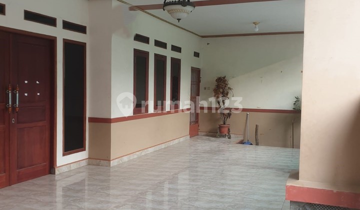 For Rent Spacious Flood-Free House Near LRT Station in Pekayon Bekasi 2