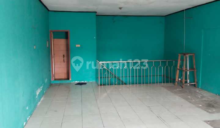 2-Story Shop House by the Roadside in Jatibening, Bekasi 2-Story Shop House by the Roadside in Jatibening, Bekasi