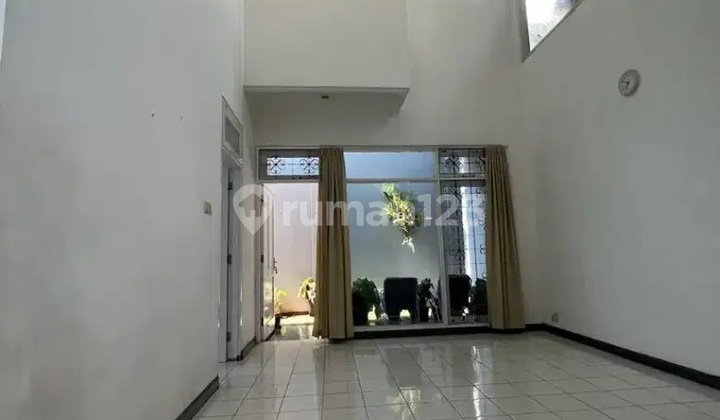 Rumah Dago Tubagus Ismail Bandung Kota 2