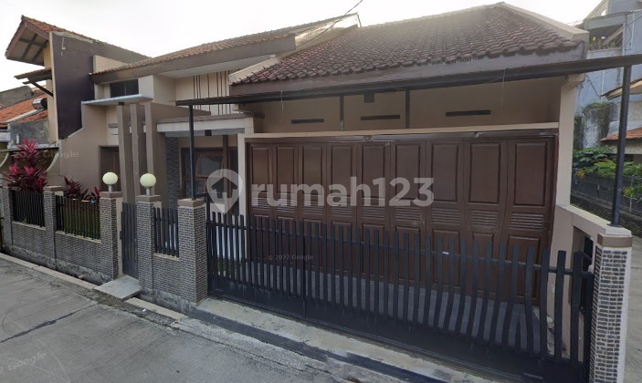 Rumah Buah Batu Margacinta Bandung Kota