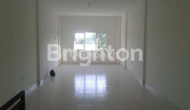 RUKO 3 LANTAI COCOK UNTUK USAHA DAN KANTOR 3