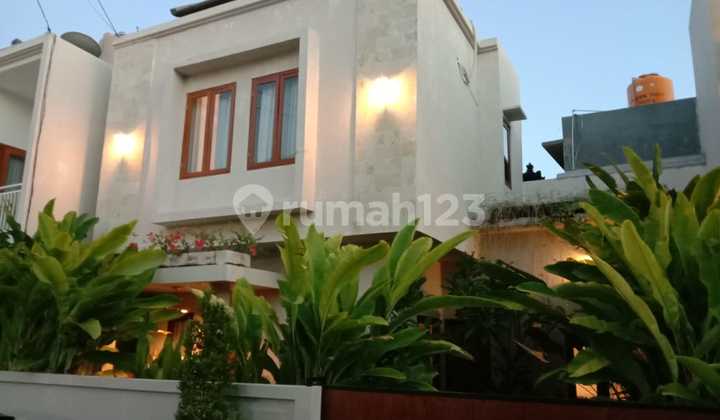 BEAUTIFUL MODERN VILLA IN MAHENDRADATA, WEST DENPASAR BEAUTIFUL MODERN VILLA IN MAHENDRADATA, WEST DENPASAR
