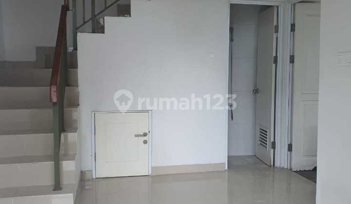 Rumah siap huni Malibu Gading Serpong lokasi strategis 2