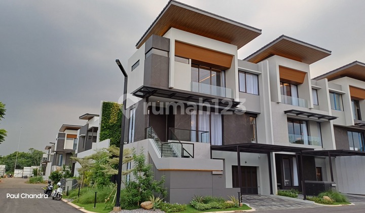 The most luxurious premium house in Gading Serpong Ardea, Summarecon Gading Serpong. The most luxurious premium house in Gading Serpong Ardea, Summarecon Gading Serpong.
