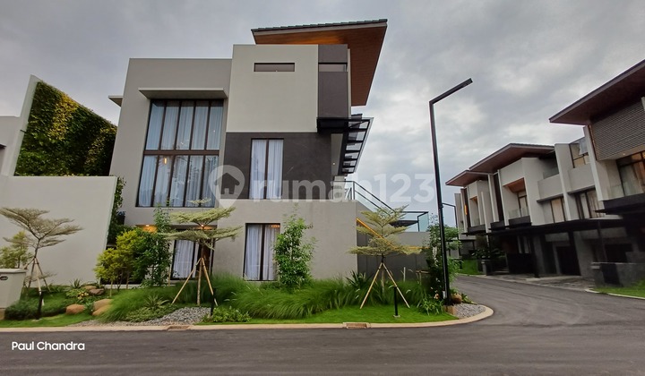 The most luxurious premium house in Gading Serpong Ardea, Summarecon Gading Serpong. The most luxurious premium house in Gading Serpong Ardea, Summarecon Gading Serpong.