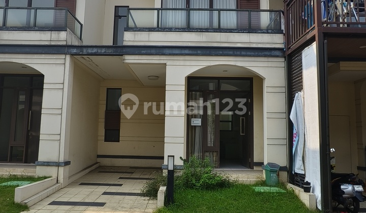 Rumah Mungil Cantik 3 Kamar Gaya Modern Minimalis Cocok Untuk Keluarga Muda 1