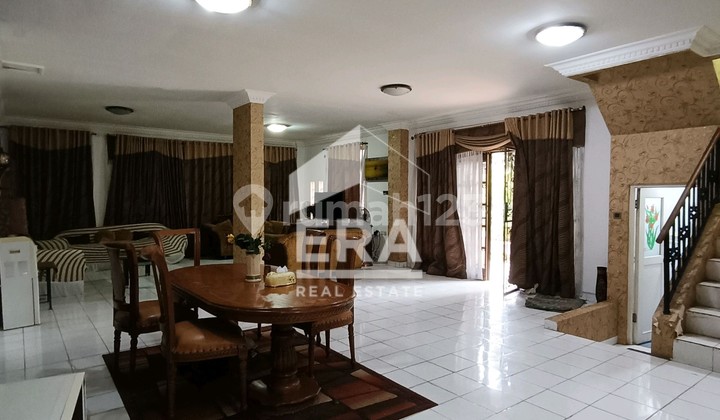 Quick Sale House in Sekar cluster, Nagrak toll gate and Living World Mall!!!