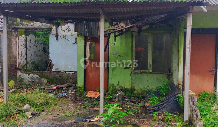 Rumah satu lantai pinggir jalan 3