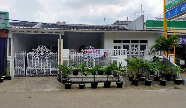 Rumah dipinggir jalan cocok untuk buka Usaha dan tinggal  1