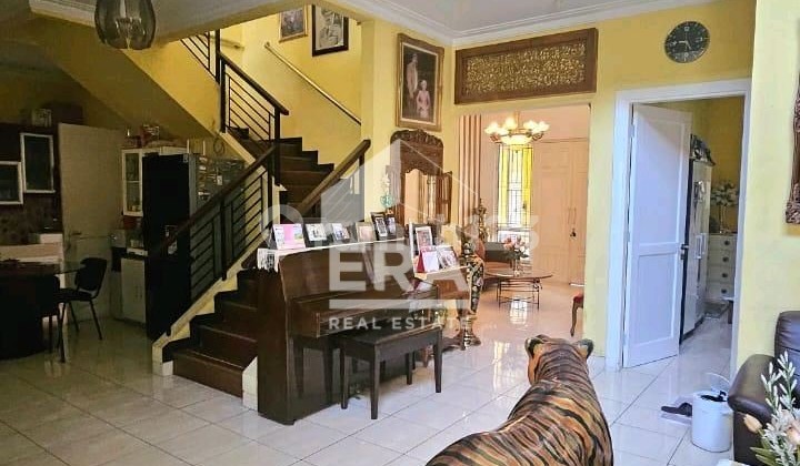 Jual cepat rumah dalam cluster eksklusif harga nego !!! 2