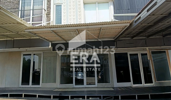 Ruko Dua Lantai Pinggir jalan Raya, Harga Nego !!!! 1