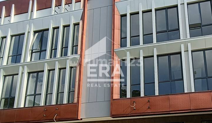 Produk Komersial Terbaru Ruko Front Row Studio Loft Boulevard utama kota wisata Cibubur !!!!