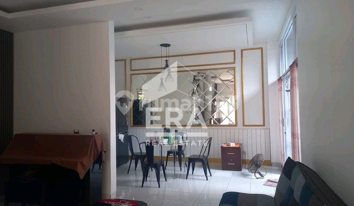 Quick Sale Well-Maintained House!!!