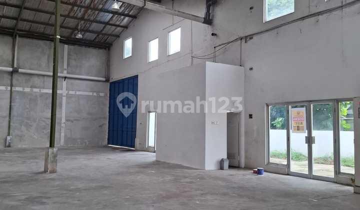 For Rent: Tech Park Warehouse 3 Adjacent Warehouses For Rent: Tech Park Warehouse 3 Adjacent Warehouses