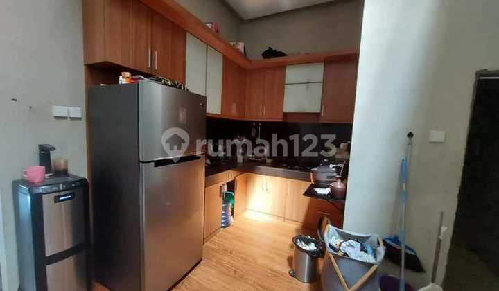 Rumah 2 lantai siap huni di ketileng indah tembalang 7