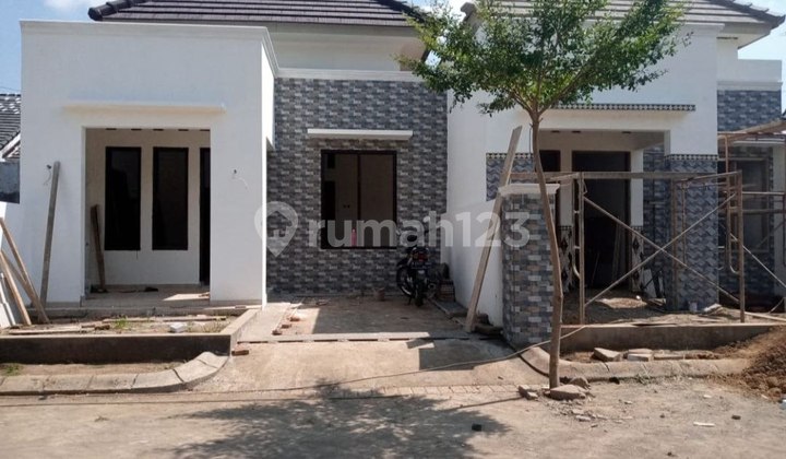 Rumah Siap Huni Dekat Smp 3 Kepanjen Malang  8
