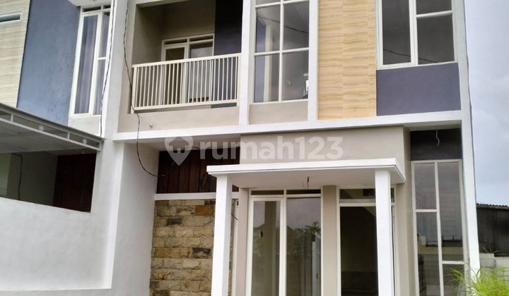 Rumah 2 Lantai Dekat Puskesmas Sukun Kota Malang 2