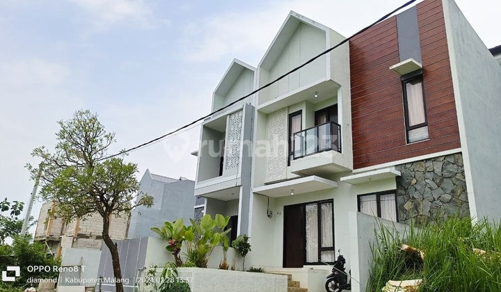 Rumah Villa 2 Lantai Dau Dekat Ponpes Arrahmah 2