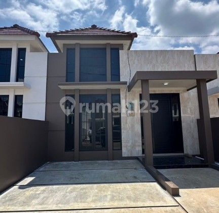 Rumah Strategis Nol Jalan Jalibar Kepanjen