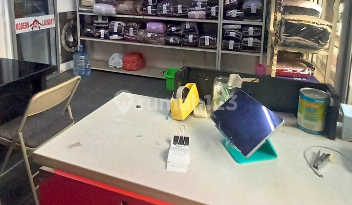 Dijual Rumah dan Tempat Usaha Lokasi Strategis Pinggir Jalan Umum Kembangan Joglo Jakarta Barat 2