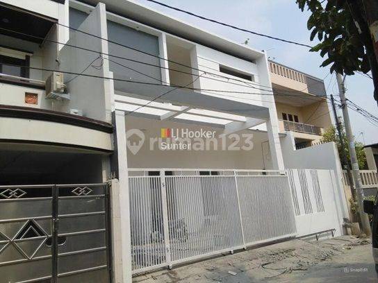 Rumah Bagus Furnished SHM di Sunter Hijau, Jakarta Utara 1