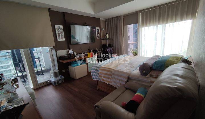 Apartement Royal Suite Springhill Kemayoran 3 BR Tower Bouvardia 2