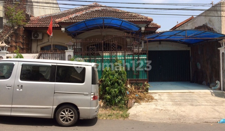 Dijual Rumah Bagus Tengah Kota Siap Pakai di Erowati 1