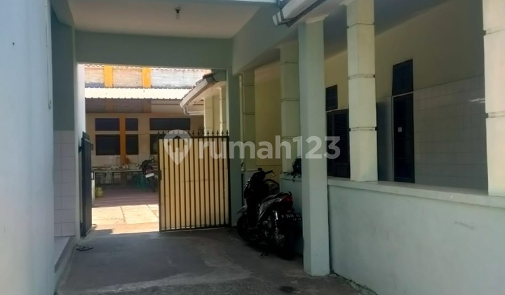 Dijual Rumah Pinggir Jalan Bisa Buat Usaha Kantor, Hotel Dll 2