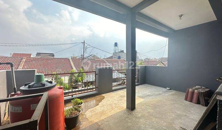 Jual Cepat Rumah 2 Lantai di Taman Kopo Indah 2 Tki2 1